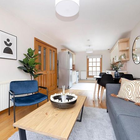 Joivy Bright And Cosy Flat Near The Scotland Gallery เอดินบะระ ภายนอก รูปภาพ