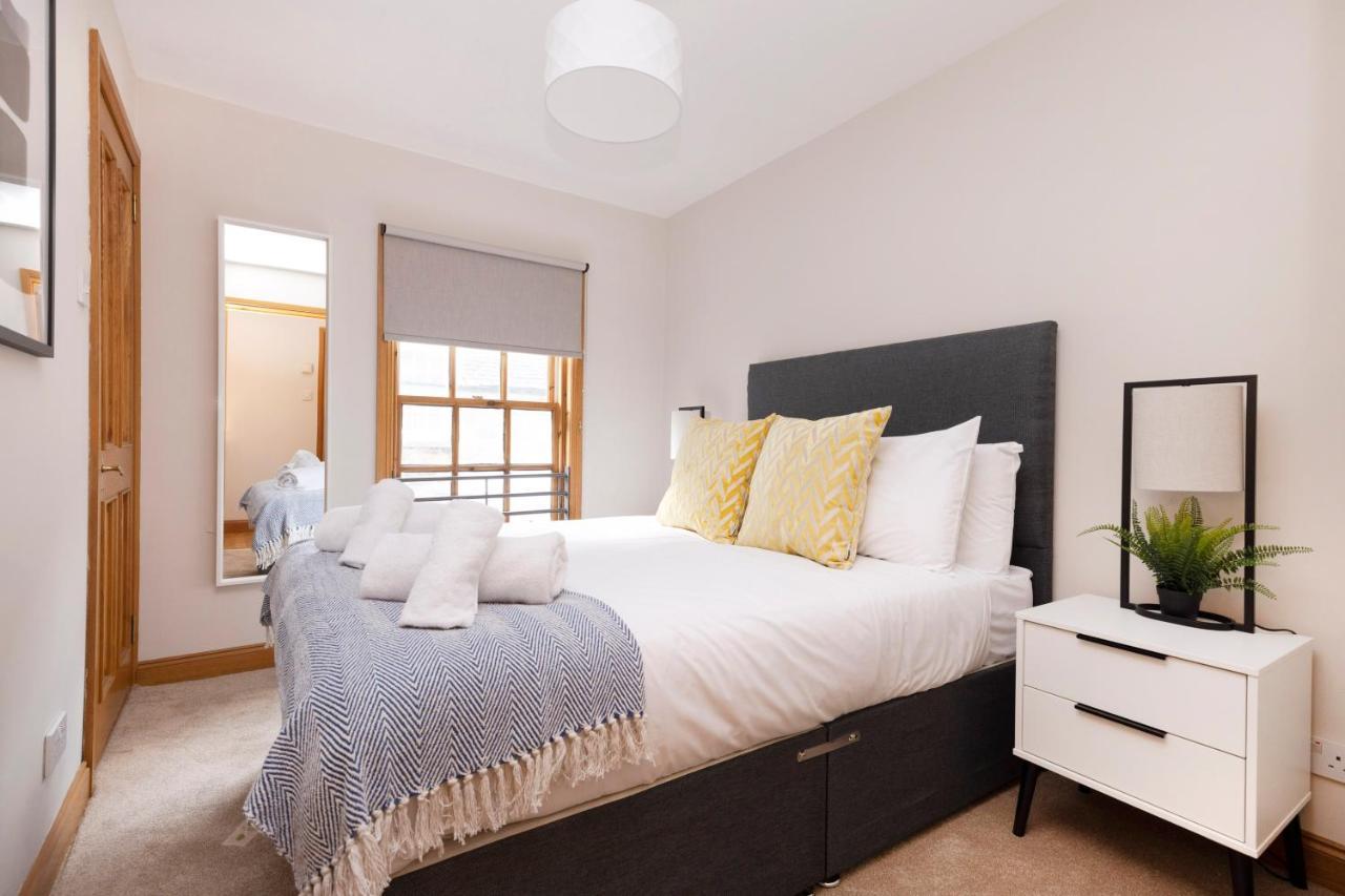 Joivy Bright And Cosy Flat Near The Scotland Gallery เอดินบะระ ภายนอก รูปภาพ
